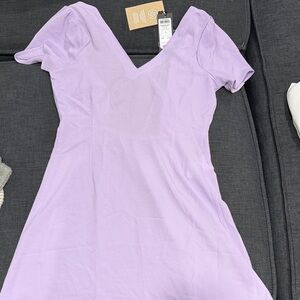 Lilac V-Neck Short Sleeve Dress